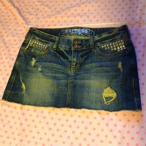 Express Jeans Distressed Denim skirt
